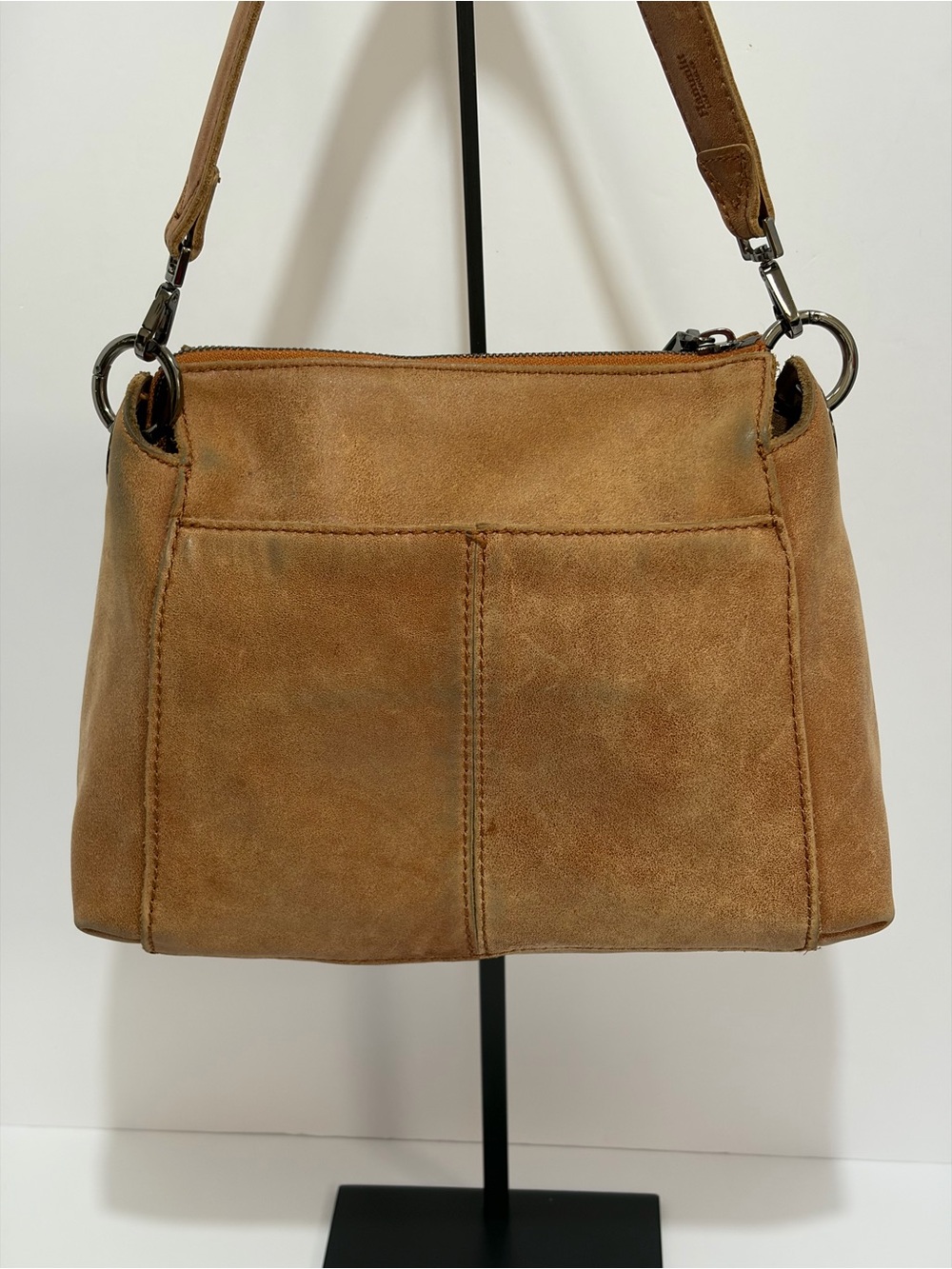Hammitt Bryant Medium Shoulder Bag In Hermosa Saddle With Gunmetal Hardware - Picture 4 of 16